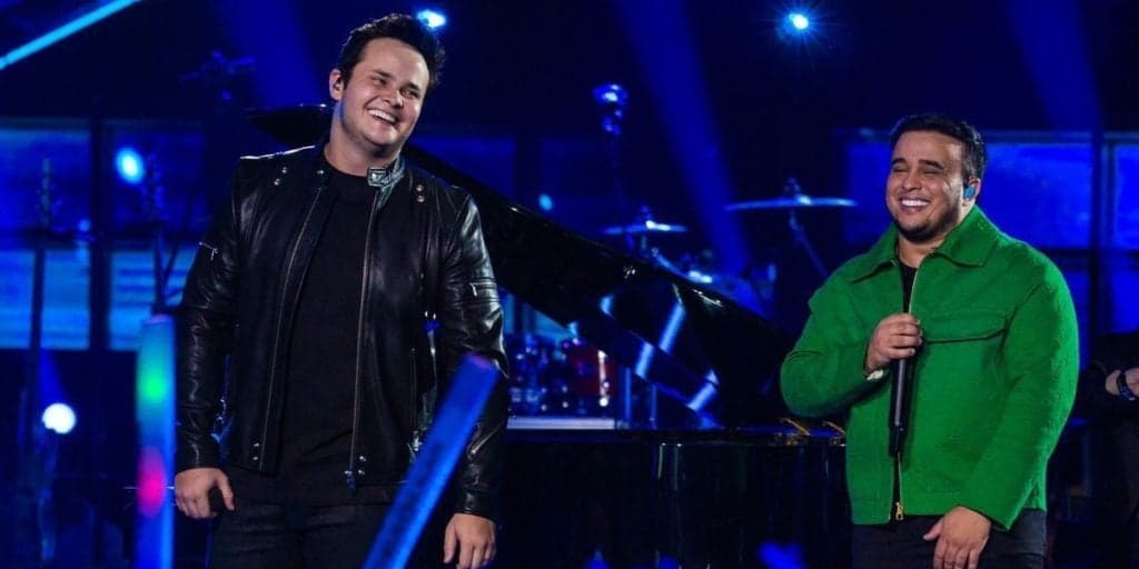Matheus & Kauan agitam o público em festas juninas pelo Brasil