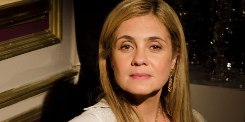 http://tvfoco.uai.com.br/wp-content/uploads/2015/05/Daniela-Mercury.jpg