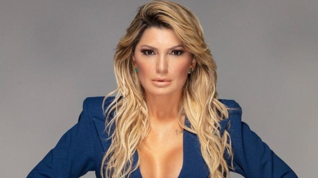 Antonia Fontenelle fica revoltada com matéria do Fantástico que a cita na Globo e detona: "Covardia"