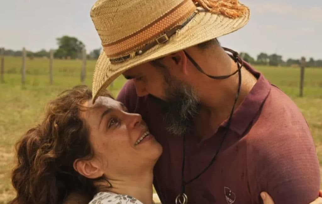 Pantanal: Com sede de 'homem', Maria Bruaca não se contenta só com Levi e 'ataca' Alcides: "Quero ser sua"
