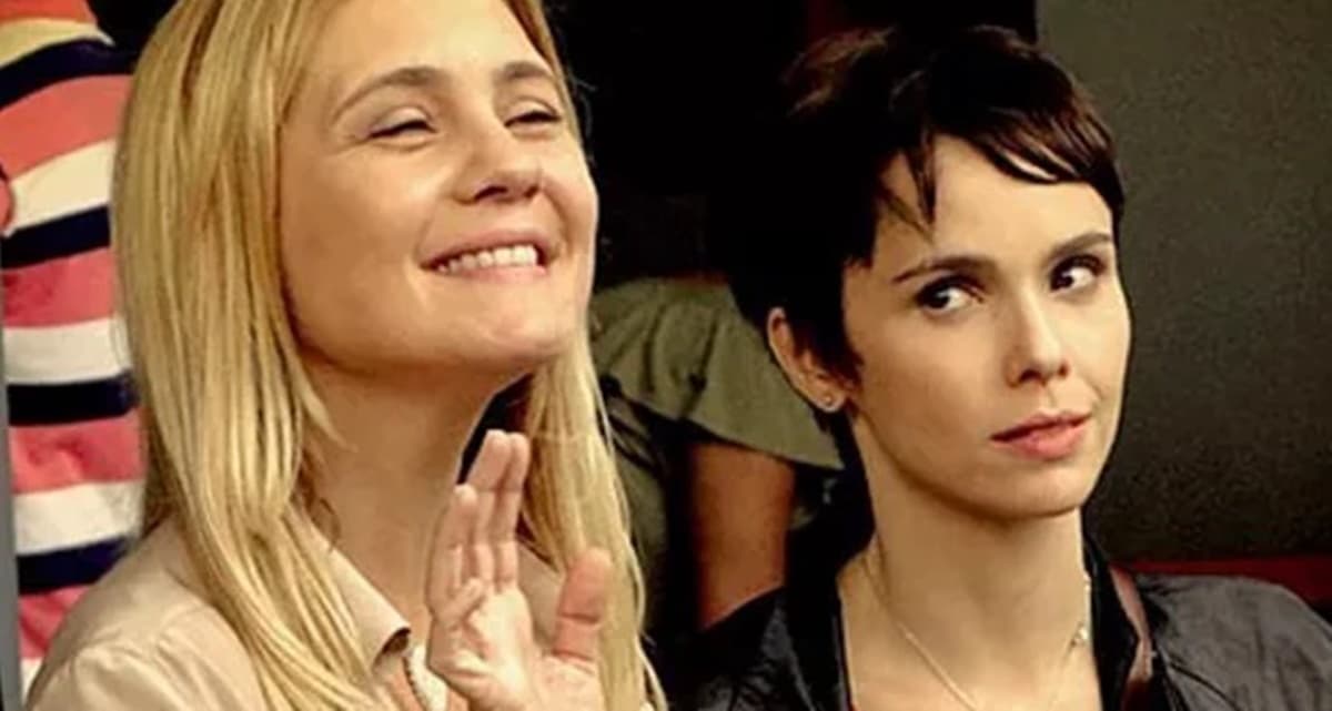 http://tvfoco.uai.com.br/wp-content/uploads/2015/05/Daniela-Mercury.jpg