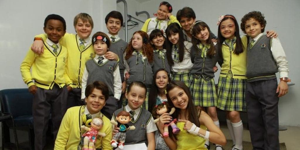 Elenco do Carrossel é marcado por morte de uma das principais estrelas e tristes desabafos do elenco mirim