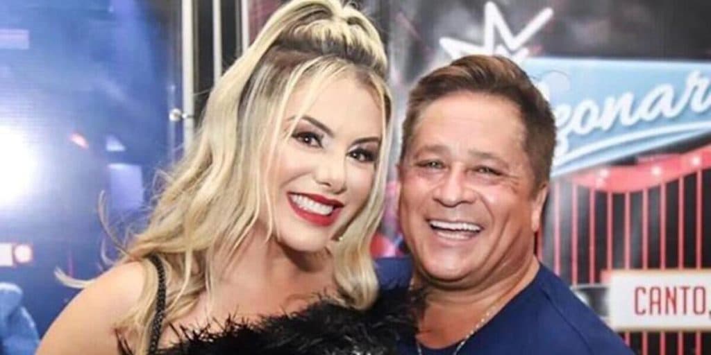 Poliana Rocha flagrou o exato momento em que Leonardo fazia as suas malas