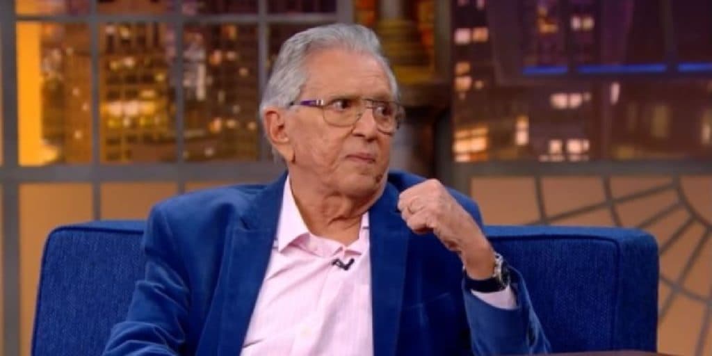 Carlos Alberto de Nóbrega convida Matheus Ceará para seu podcast
