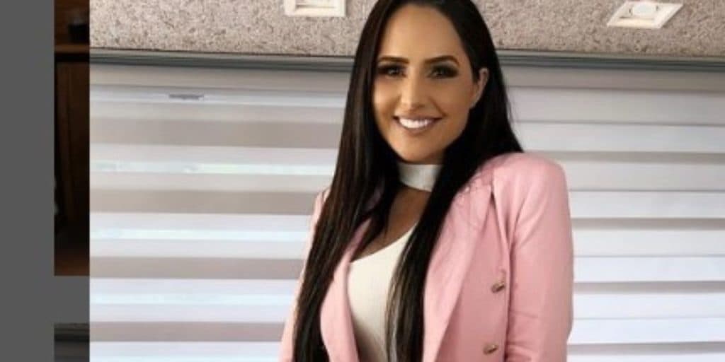 Falência: Cantora Perlla é detonada de todos os lados, tem dívidas de milhões e vive o pior, após ficar rica e famosa