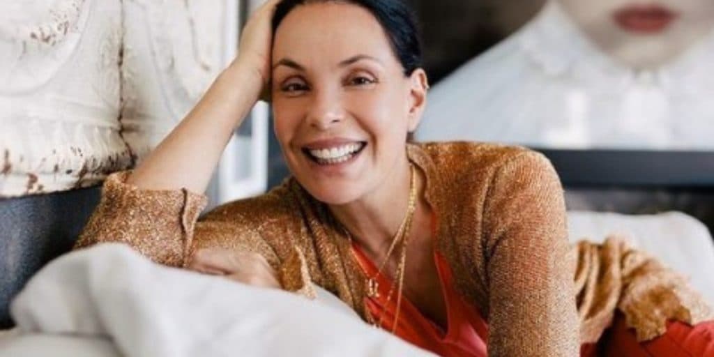 Carolina Ferraz vê demissão de estrela da Globo após décadas e vai às pressas levá-lo à Record: "Eu adorei"