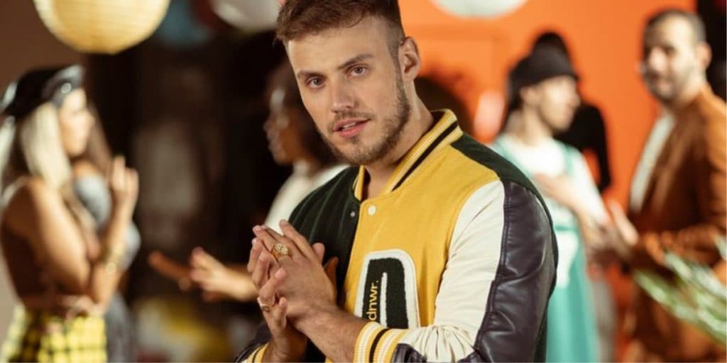 Como assim? Galã da música sertaneja, Matheus Gabriel, é preso durante festa em mansão