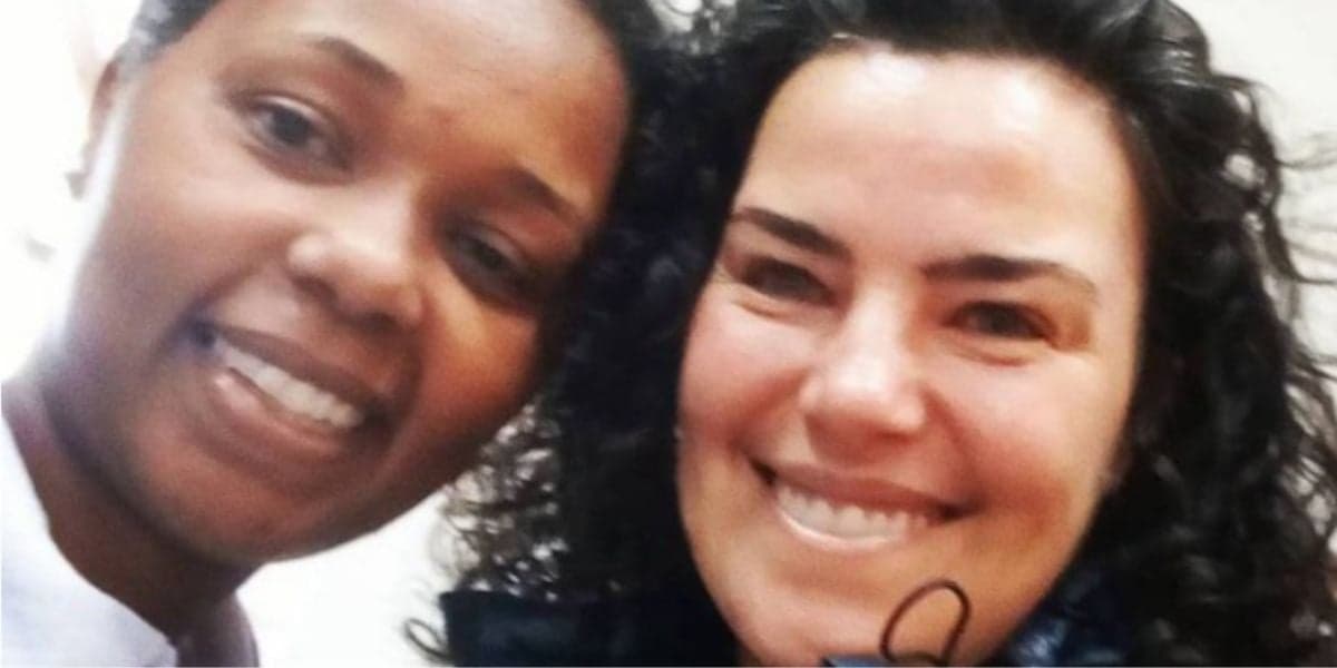 Fã divulga foto com Ana Paula Arósio e aparência surpreende - Reprodução Instagram Fã divulga foto com Ana Paula Arósio e aparência surpreende - Reprodução Instagram