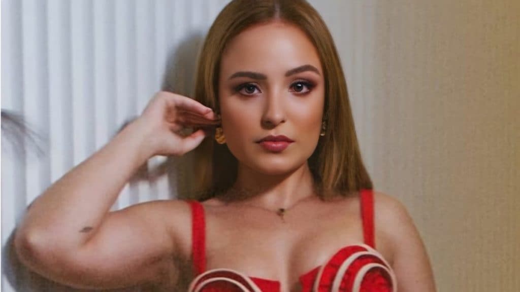 Larissa Manoela explode na Globo, é escalada para horário nobre e fica em pé de igualdade com grandes estrelas
