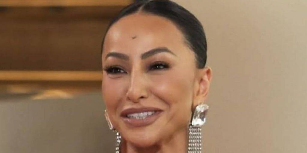 Sabrina Sato brinca com gravidez de gêmeos e mãe reage