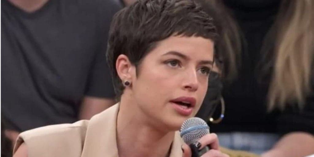 Agatha Moreira deixa astro de Pantanal casado em saia justa e insinua caso dele com colega de trabalho