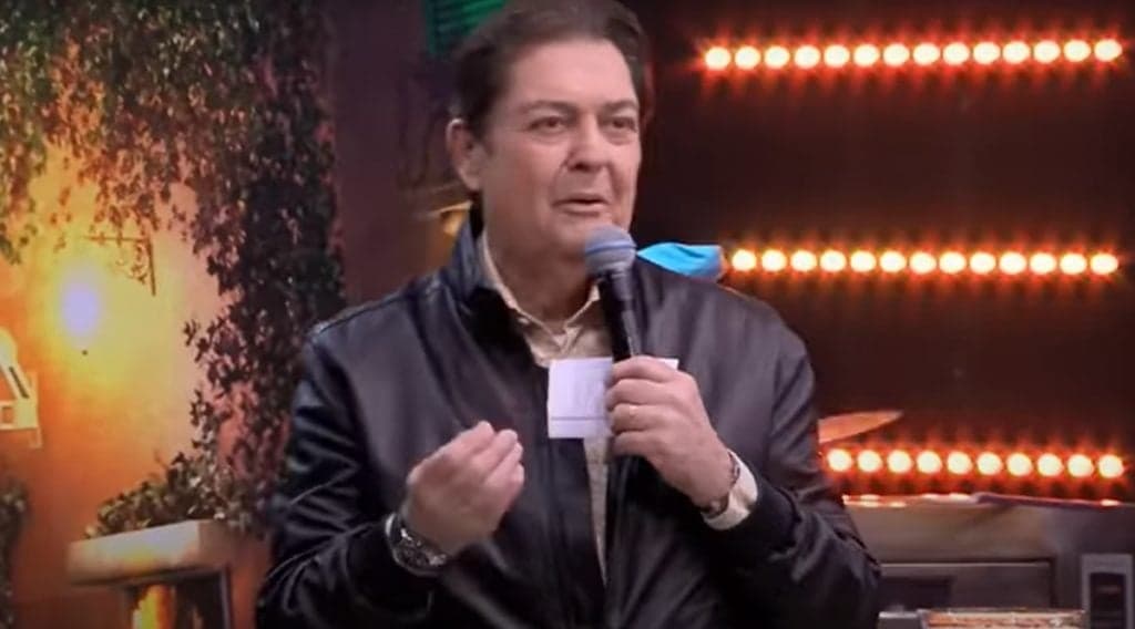 Faustão volta a ser citado na Globo por Marcos Mion