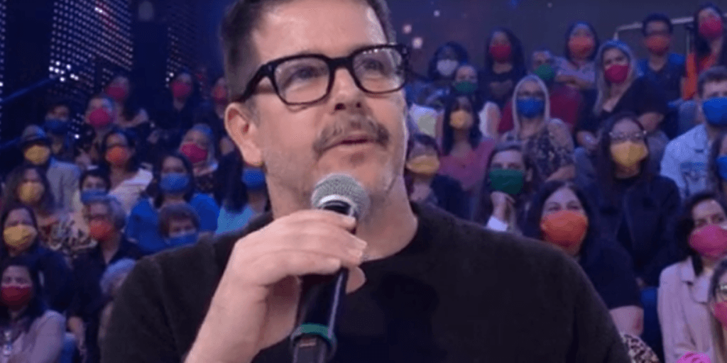 Após boatos de Murilo Benicio viver relação com jornalista, Huck expõe intimidade do ator: “Fazendo maior esforço pra esconder”