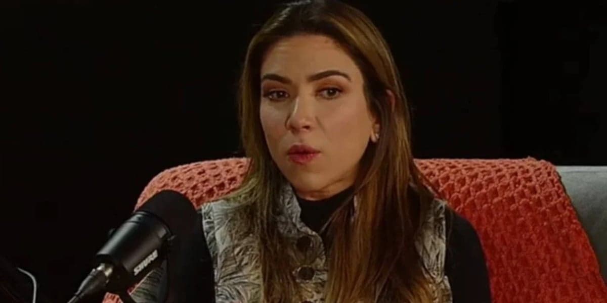 Patrícia Abravanel participou do O Pod É Nosso, de Carlos Alberto e Renata Domingues (Foto: Reprodução/Youtube) Patrícia Abravanel participou do O Pod É Nosso, de Carlos Alberto e Renata Domingues (Foto: Reprodução/Youtube)