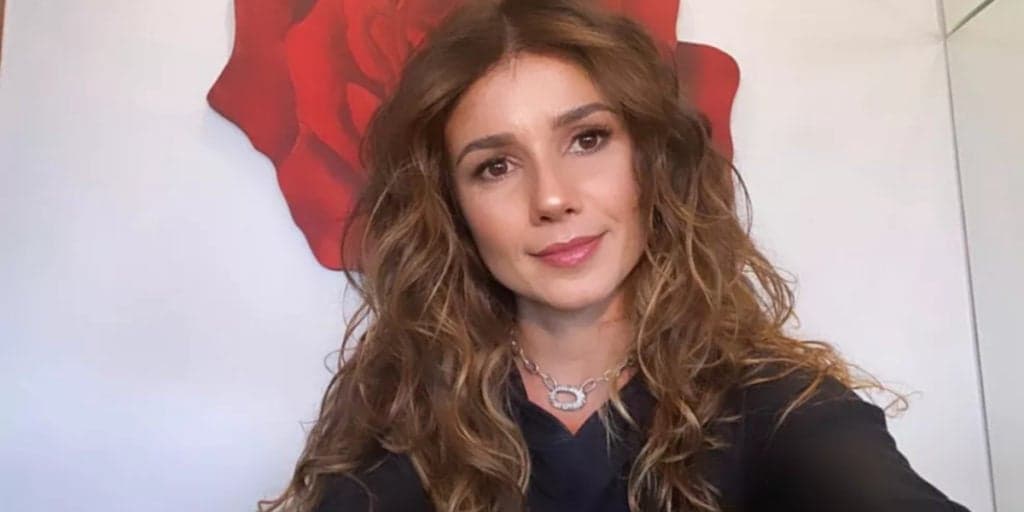 Paula Fernandes tem verdadeira fama exposta e exigências absurdas em camarim: “Muito chata”