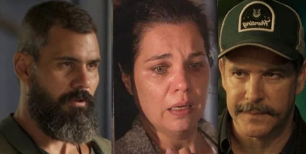 Pantanal - Satânico, Tenório abusa de Alcides e o humilha na frente de Bruaca: "Se é que pode chamar isso de homem"