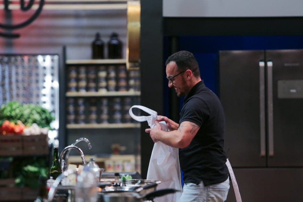 Bruno serve prato cru e é eliminado do “MasterChef Brasil”
