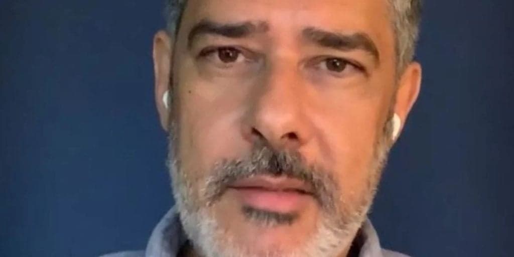 "A transmissão está uma droga'', William Bonner surge nos bastidores da Globo e demonstra irritação