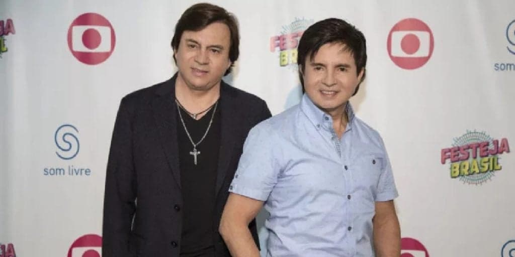 Chitãozinho e Xororó soltam o verbo e expõem situação envolvendo Roberto Carlos: "A gente via o tratamento"