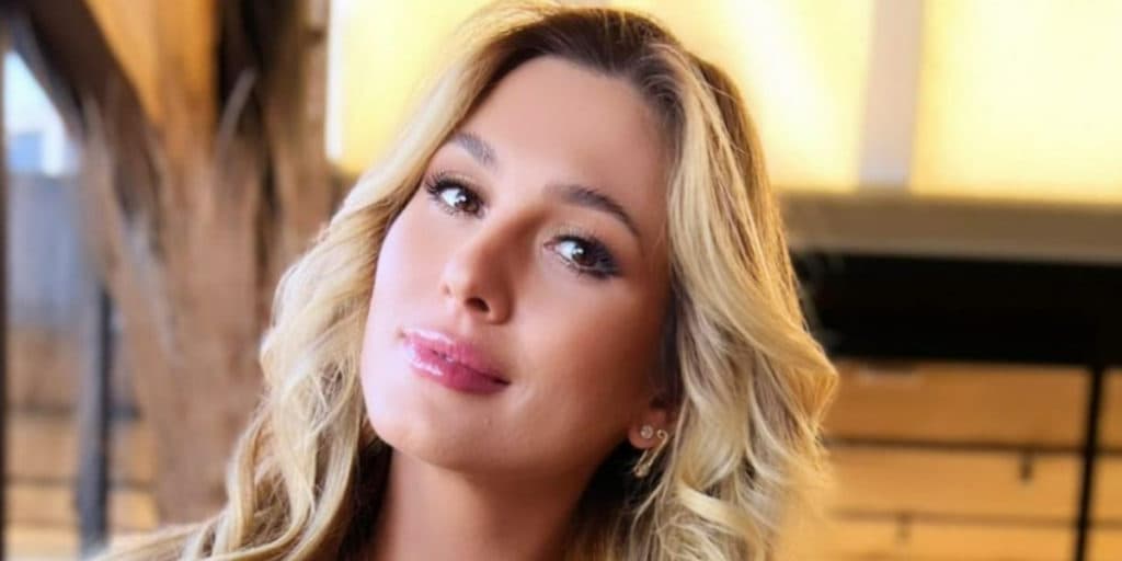 Lívia Andrade fecha contrato com a Globo, é convocada por Luciano Huck e ganha até data de estreia