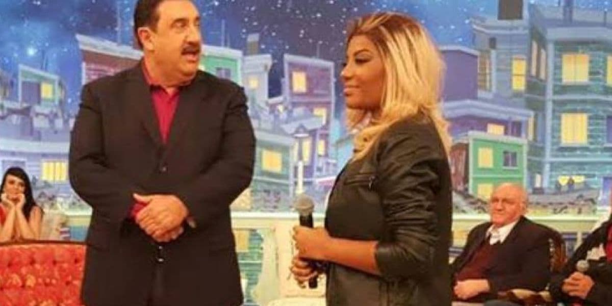Apresentador do SBT, Ratinho, é detonado após dizer que Ludmilla não pode engravidar por namorada não ter ‘berimbau’ - Reprodução