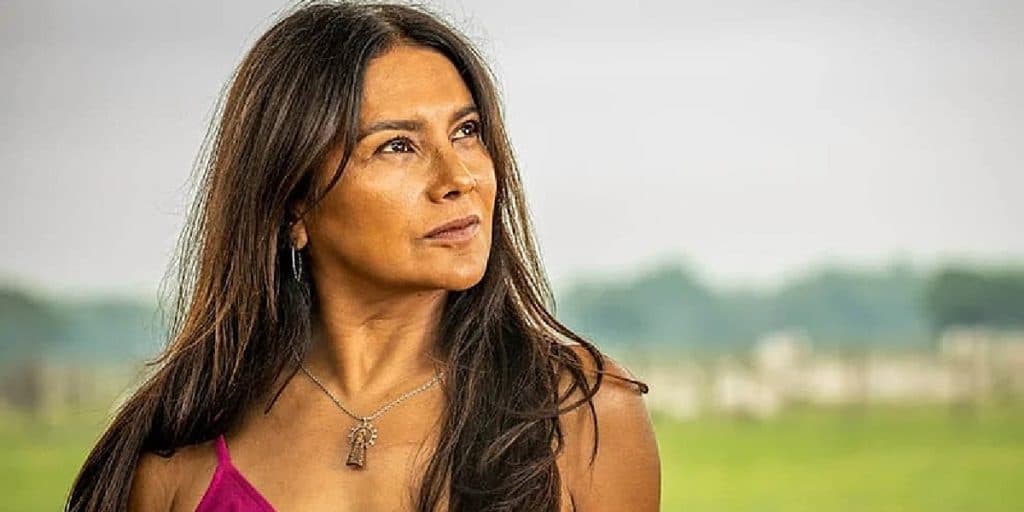 Estrela de Pantanal parabeniza Dira Paes nas redes