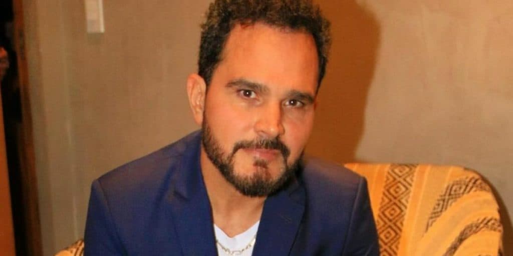 "Me deixando mal acostumado", Luciano Camargo expõe o que seu grande amor fez por ele e mostra foto provando