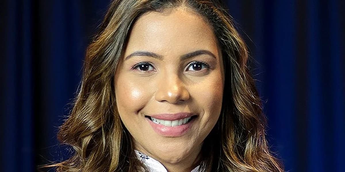 Amanda Wanessa