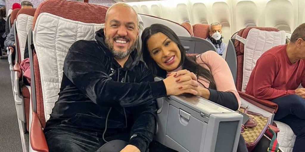 Em meio à notícia de despejo de mansão, Belo e Gracyanne Barbosa surgem em avião: “Antes de partir”