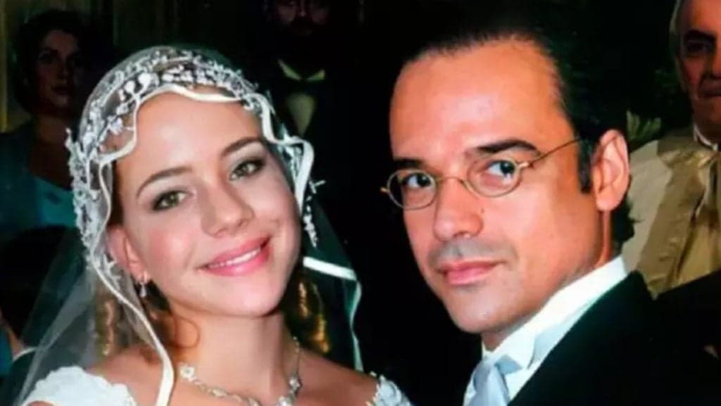 O Cravo e a Rosa - Personagem causa espanto na porta da igreja durante o casamento de Edmundo e Bianca 