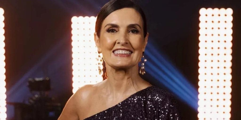 Fátima Bernardes é garota-propaganda de uma famosa marca de cosméticos