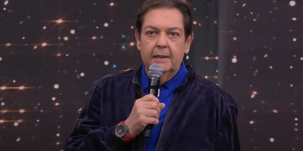 Faustão faz ator da Globo chorar em bastidores da Band e ele faz súplica: "Parem com isso"