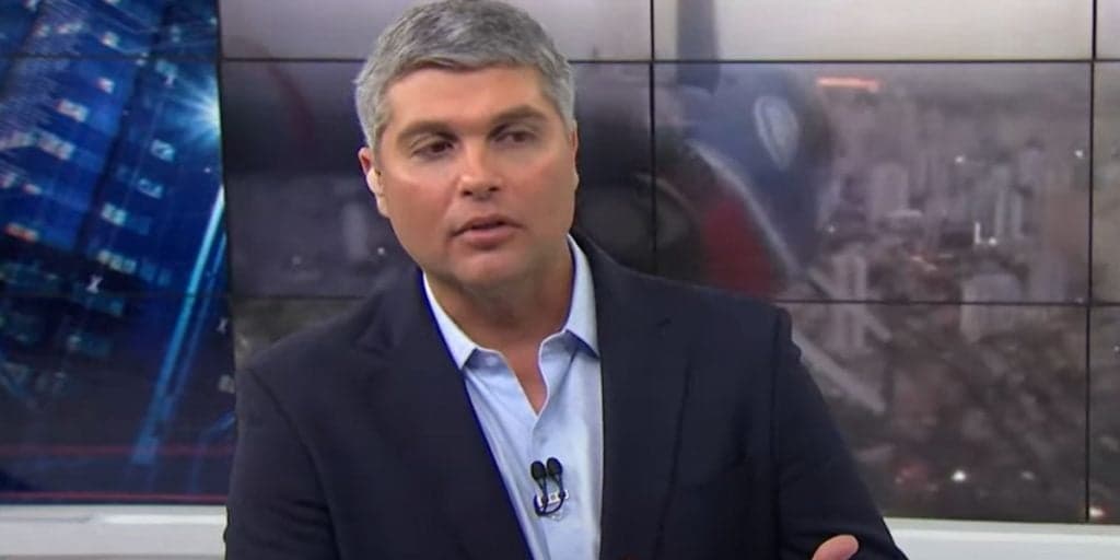 Filho de Datena entra ao vivo no "Brasil Urgente", dá notícia final sobre o apresentador e confirma: "Enfrentando"