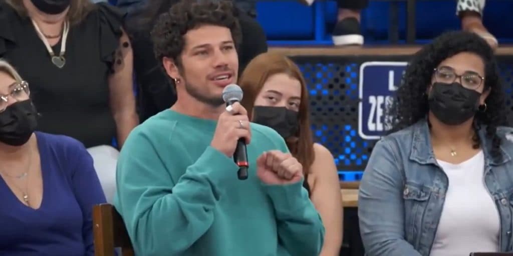 José Loreto contou que temeu comparações com Marcos Palmeira