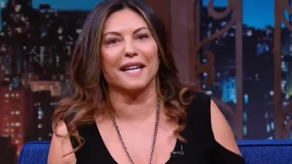 Márcia Goldschmidt comenta fim do Casos de Família no SBT e anuncia retorno: "Calma gente, tô voltando"