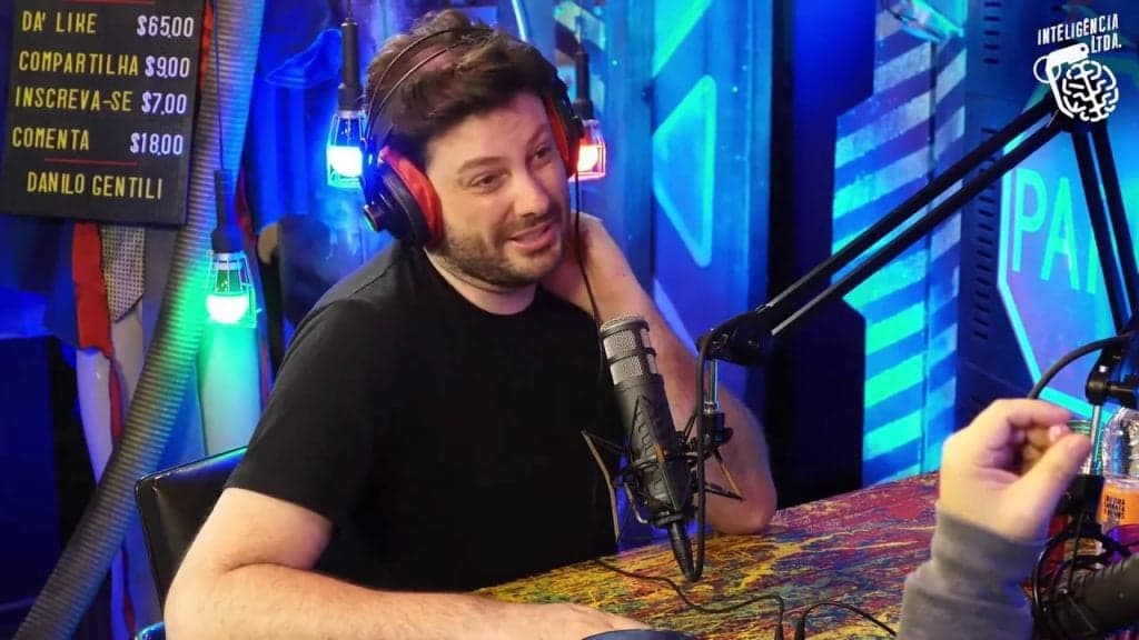 Danilo Gentili expõe episódio com Rafinha Bastos e Oscar Filho: "Cara, eu avisei"