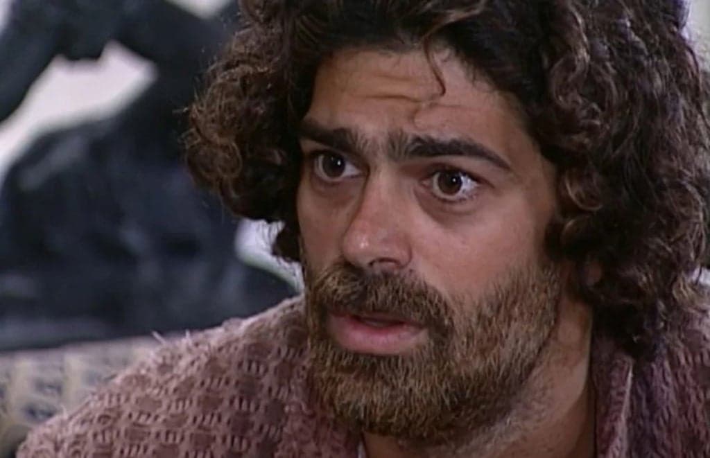 O Cravo e a Rosa - Vai ser preso? Após armação de Marcela, Petruchio é procurado pela polícia: "Mentiroso"