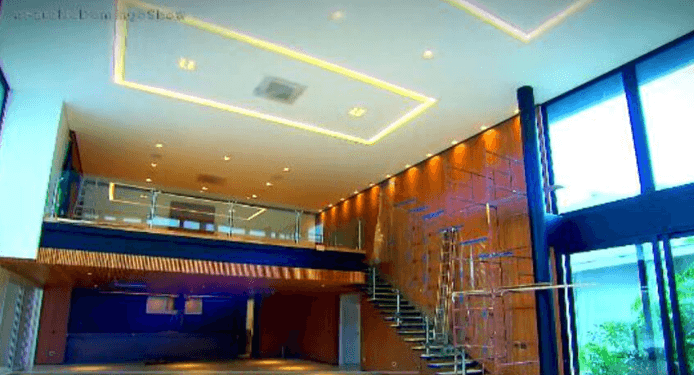 A mansão de Rodrigo Faro tem uma ilha artificial e uma academia maior do que a que você vai; fotos luxuosos