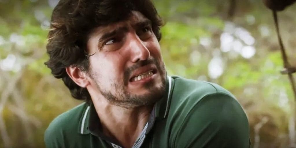 Mar do Sertão - Tertulinho inventa lorota, é cobrado e termina picado por cobra: "Ai"
