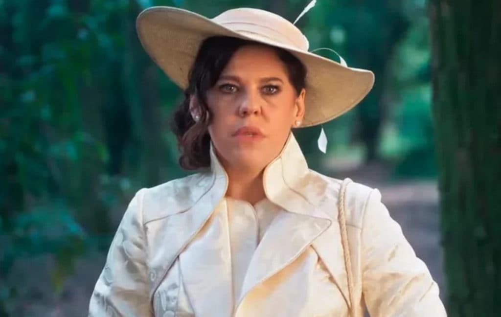 Além da Ilusão - Podres macabros de Úrsula são revelados no fim da novela: "Nunca esteve grávida"