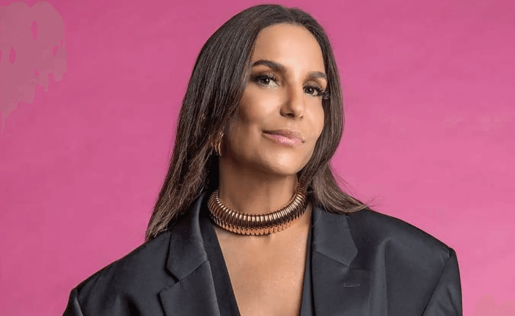 Ivete Sangalo chega em casa e brinca com foto do maridão