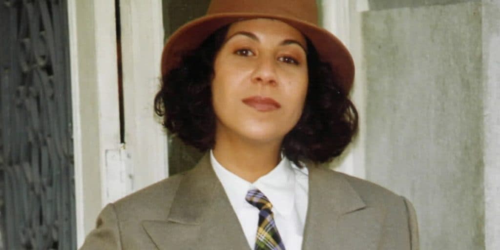 Mãe da atriz que vive a Lourdes de O Cravo e a Rosa matou o marido com vários disparos e também era famosa