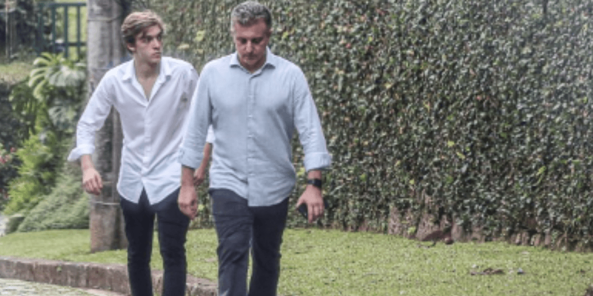  Em rara aparição, filho de Angélica e Huck é clicado na rua e chama atenção pela altura e beleza 