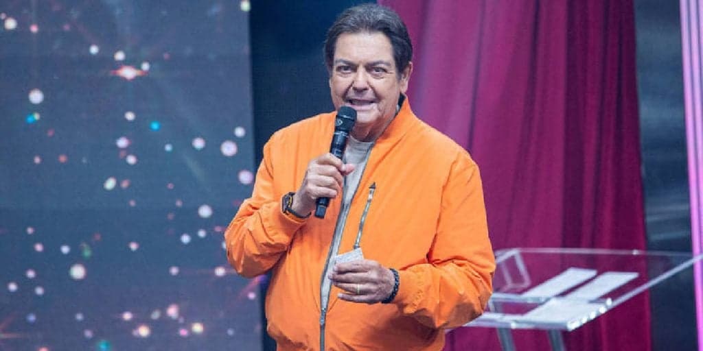 Equipe do programa de Faustão tem ‘incidente’ e apresentador tira com situação: “Momento Datena”
