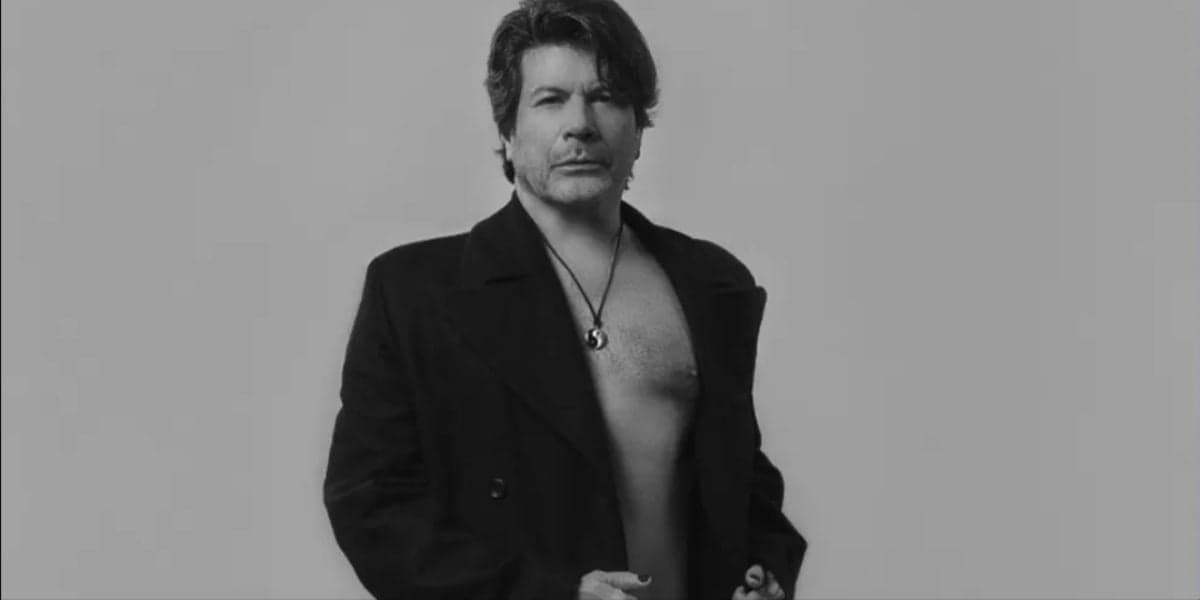 Paulo Ricardo faz ensaio sensual Paulo Ricardo faz ensaio sensual