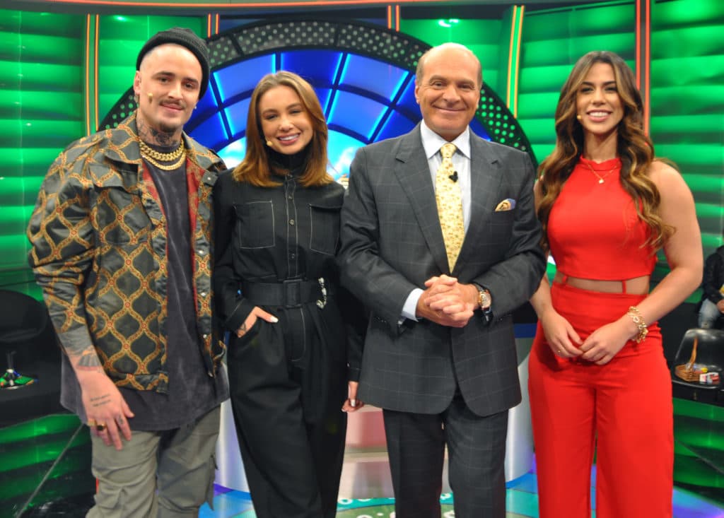 Larissa Tomásia e o casal Caíque Gama e Flávia Gabê são os convidados do 'O Céu é o Limite' deste sábado