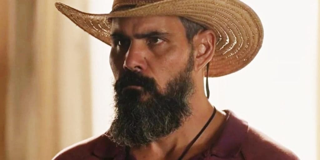 "Vai chorar?", Alcides assume que matou Tenório na cara de Maria Bruaca e é cruel após reação dela em Pantanal