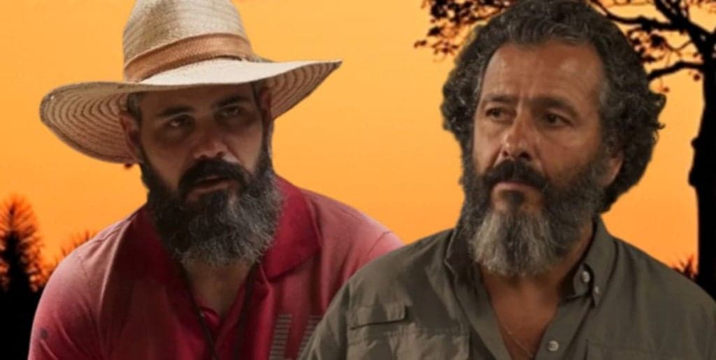 Pantanal - Alcides cumpre missão, deixa Zé Leôncio no momento de dificuldade e sem nem se despedir, 'cai' no mundo