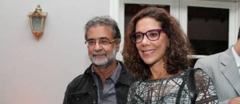Angela Vieira, no auge dos 70 anos deixou público chocado ao expor com quem é casada: “Um espetáculo” Angela Vieira, no auge dos 70 anos deixou público chocado ao expor com quem é casada: “Um espetáculo”