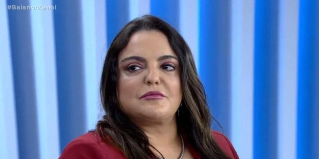 Fabíola Reipert, da Record, deixa bancada da 'Hora da Venenosa' e é convidada para ir na concorrência